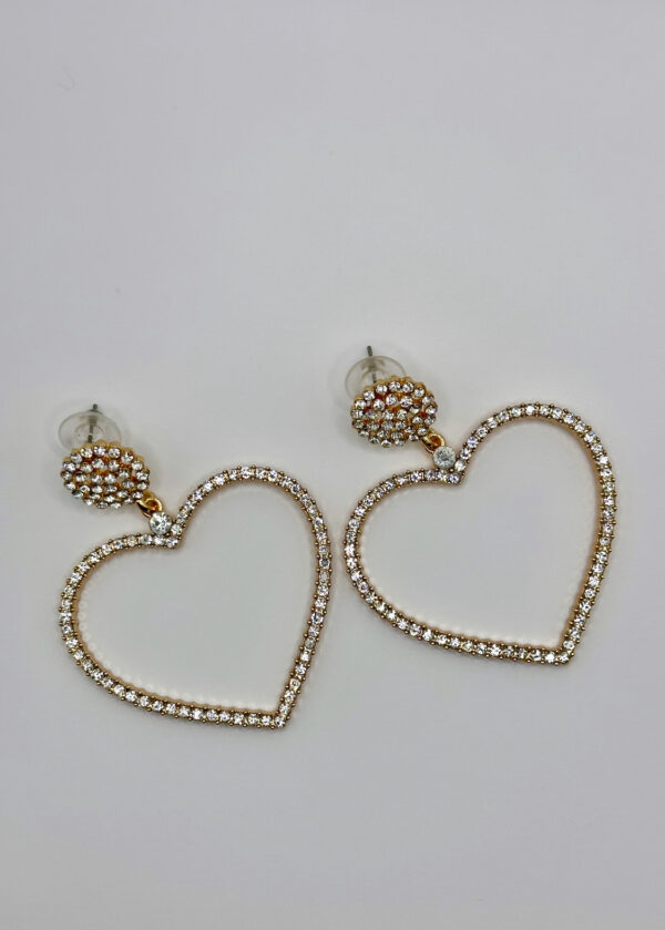 6D1FB88E-CA25-4406-8718-F6CD0C24C7E7